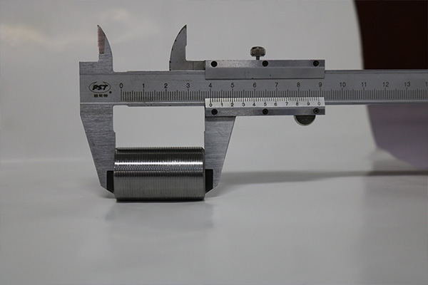 钢筋直螺纹连接套筒3-3测量图